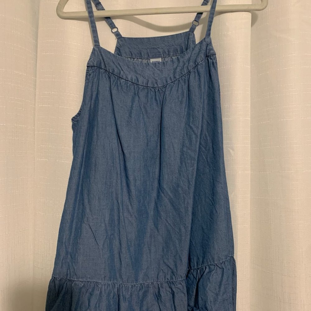 Chambray denim strappy tank size small